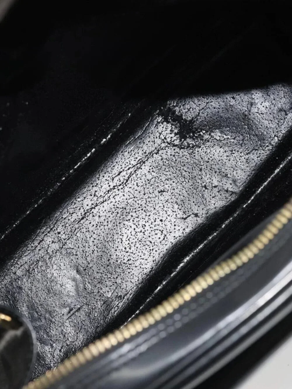 GUCCI Tote Bag Patent leather Black Gold Auth bs34437